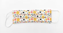 Cargar imagen en el visor de la galería, Mascarilla topos colorines merakiheartmade
