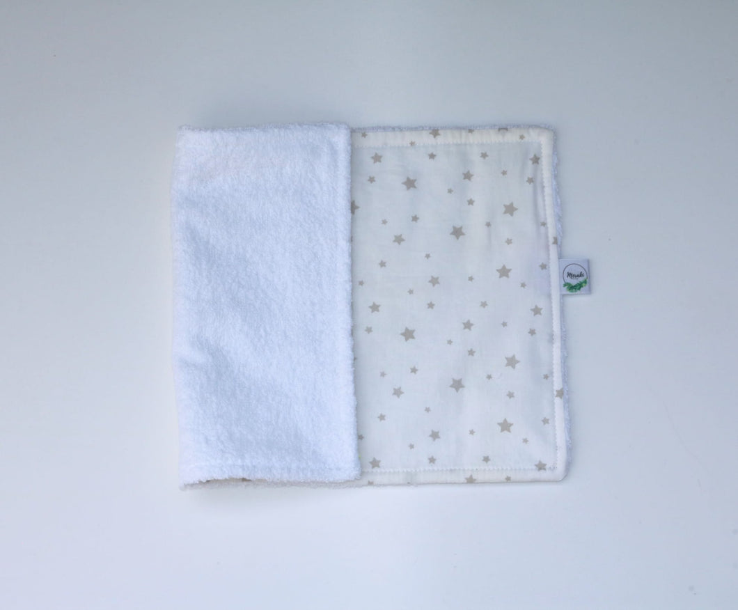 TOALLITA / ABSORBE BABAS ESTRELLAS GRIS - Meraki Heartmade